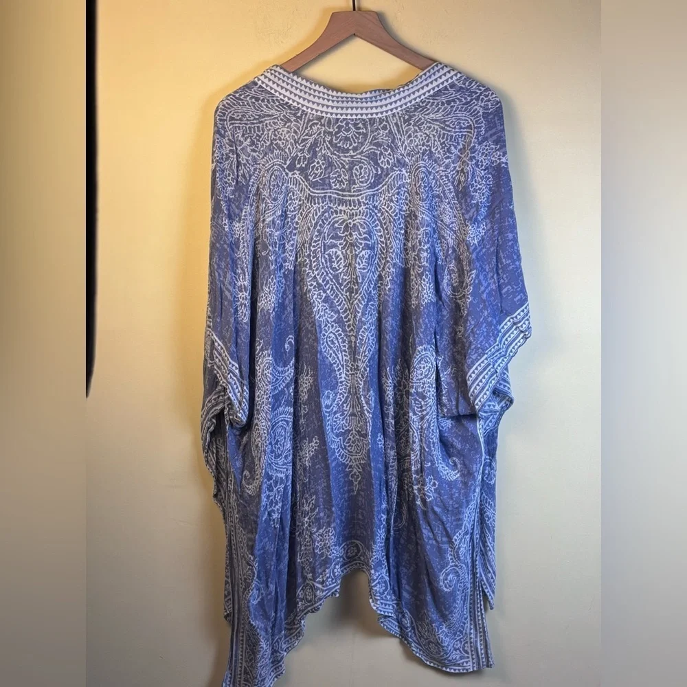 J.Jill Blue and White Aztec/Floral Paisley Kimono One Size - Picture 2 of 3